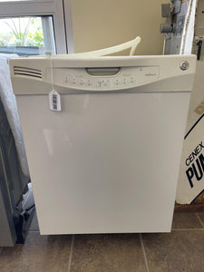 GE Dishwasher - 2029