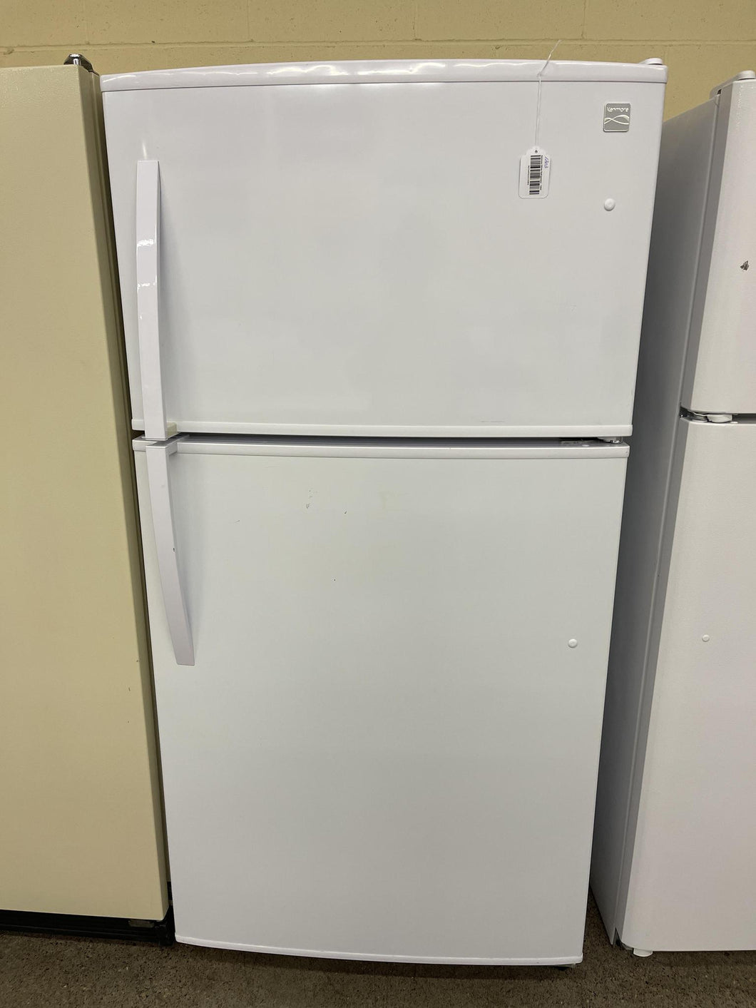 Kenmore White Refrigerator - 1084