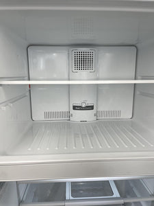 GE Refrigerator - 9981