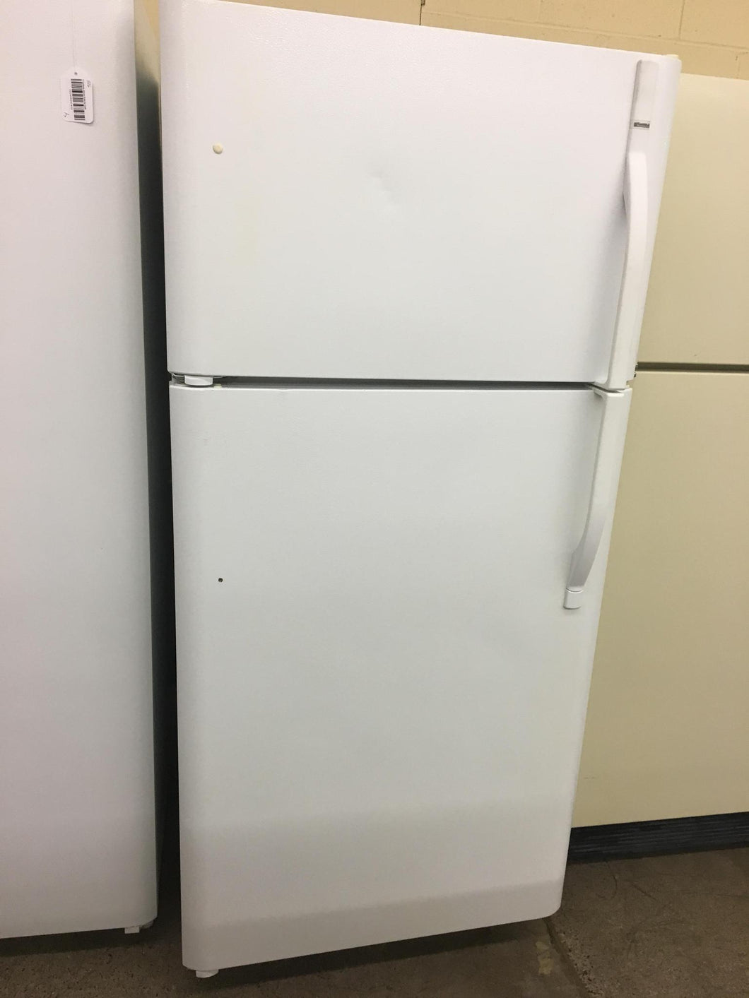 Kenmore Refrigerator - 6932