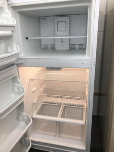 Frigidaire Refrigerator - 1577