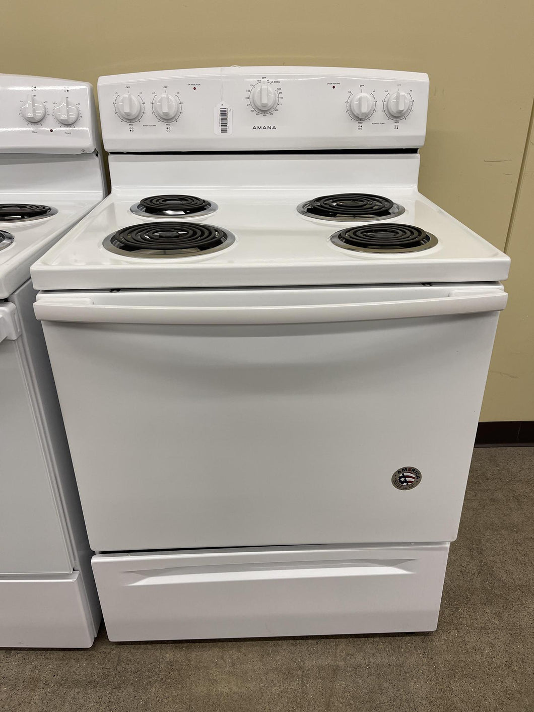 Amana Electric Coil Stove - 0711