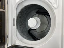 Load image into Gallery viewer, Kenmore Washer and Gas Dryer Set - 8939-5044
