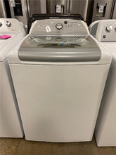 Load image into Gallery viewer, Whirlpool Cabrio Washer - 3088
