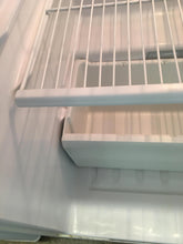 Load image into Gallery viewer, GE Refrigerator - 9696
