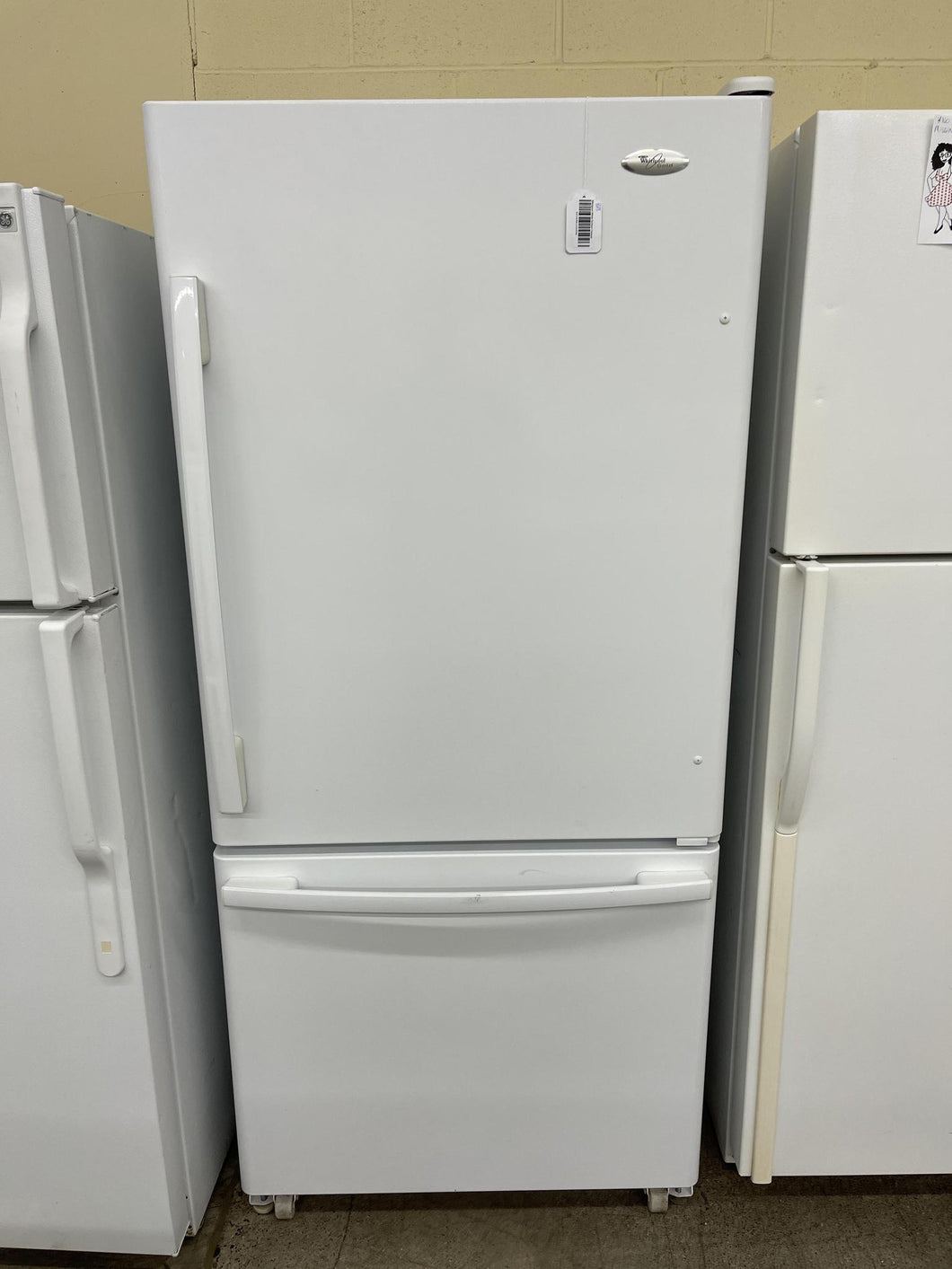 Whirlpool White Bottom Freezer Refrigerator - 5096