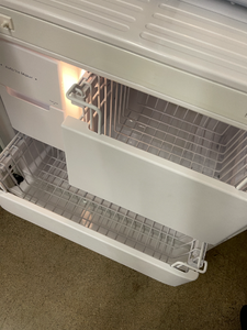 Samsung White Bottom Freezer Refrigerator - 2221
