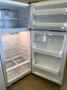 GE Refrigerator - 9640