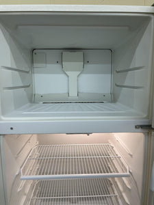 Amana Bisque Refrigerator - 6028