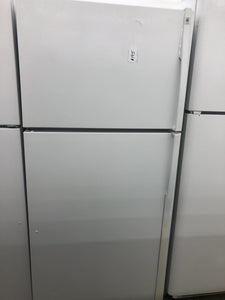 GE Refrigerator - 2911