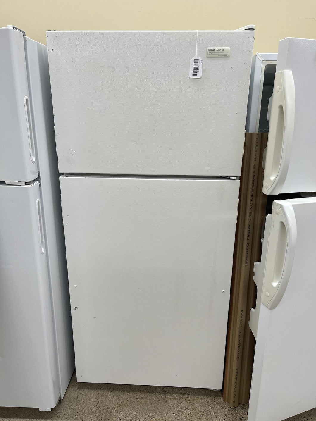 Kirkland Refrigerator - 8081