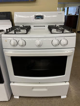 Load image into Gallery viewer, Sunbeam Gas Stove - 0079

