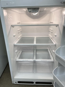 Kenmore Refrigerator - 8856