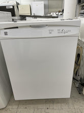 Load image into Gallery viewer, Kenmore Dishwasher - 0936
