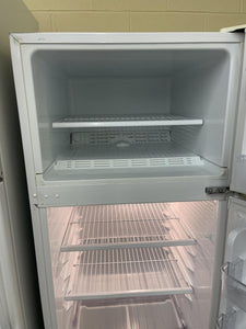 GE Refrigerator - 8256