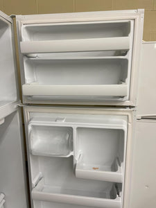 GE Refrigerator - 7766