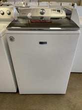 Load image into Gallery viewer, Maytag Washer - 0118
