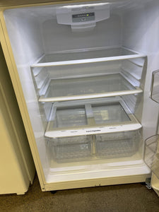 LG Refrigerator - 9081