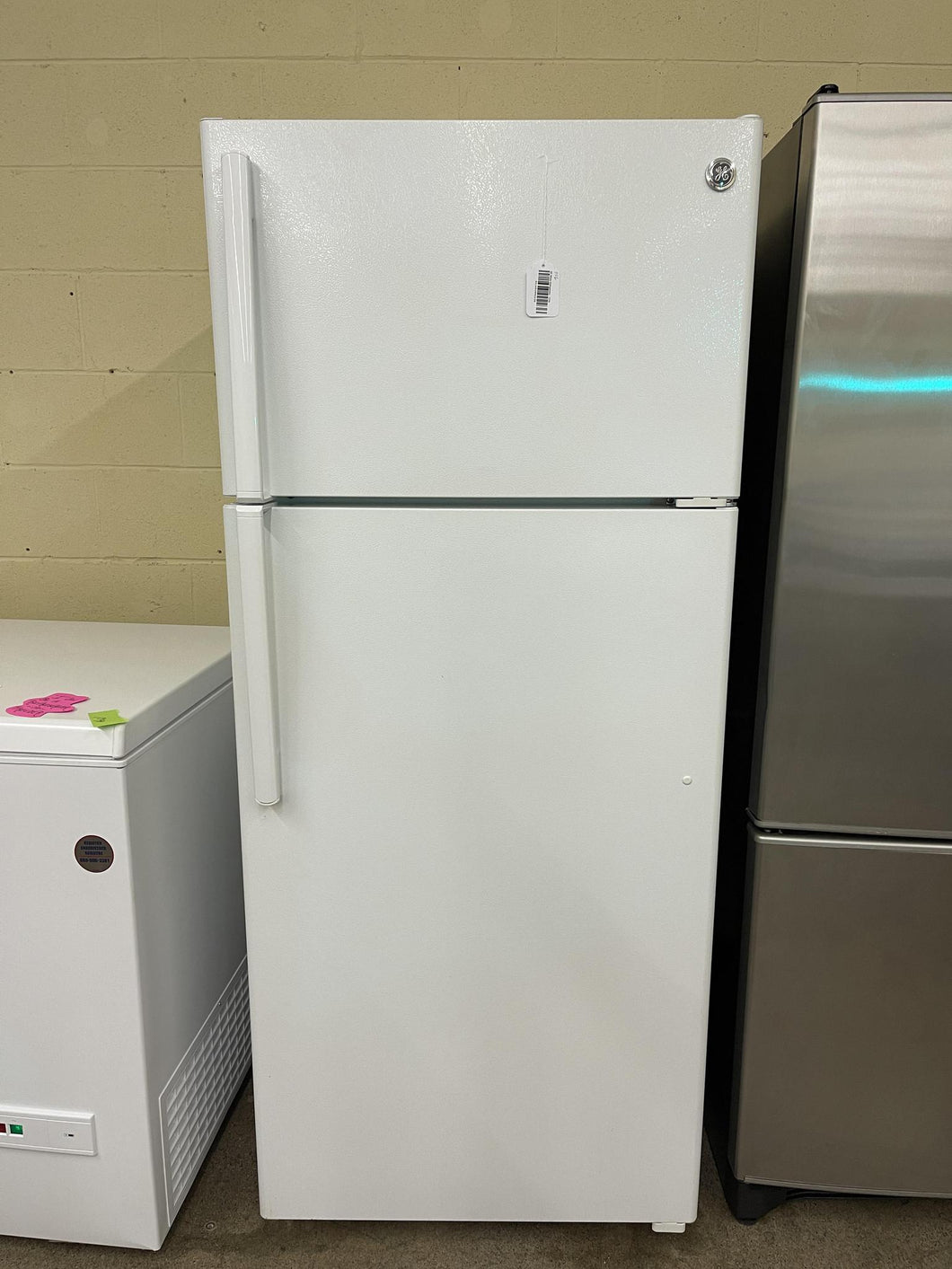 GE White Refrigerator - 2236