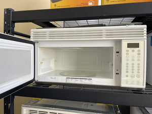 Whirlpool Microwave - 6474