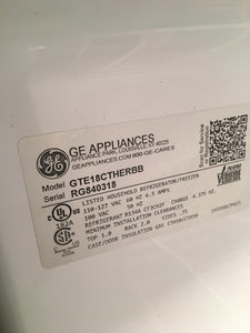 GE Refrigerator - 5685