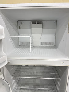 Magic Chef White Refrigerator - 0952