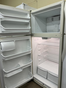 Frigidaire Refrigerator - 4511