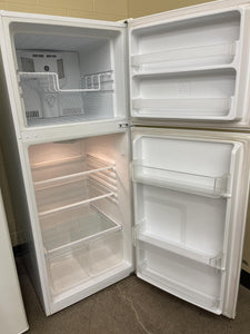 GE Refrigerator - 2401