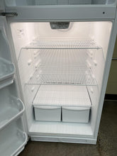 Load image into Gallery viewer, Kenmore Refrigerator - 2331
