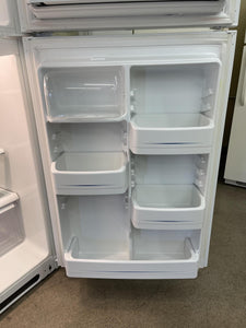 GE White Refrigerator - 5782