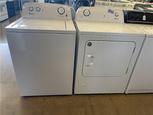 Amana Washer and Gas Dryer Set - 2599 - 2602