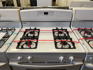 Amana Gas Stove - 2658