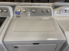 Load image into Gallery viewer, Maytag Washer and Gas Dryer Set - 5361 - 6579
