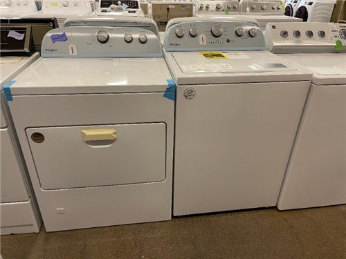 Whirlpool Washer and Gas Dryer Set - 3120 - 3121