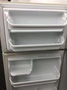 Kenmore Refrigerator - 1609