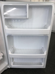 GE Refrigerator - 9246