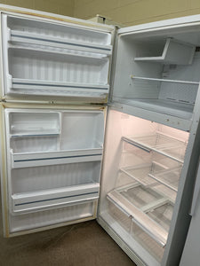 GE Refrigerator - 3132