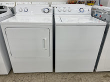 Load image into Gallery viewer, GE Washer and Gas Dryer Set - 3465-0427
