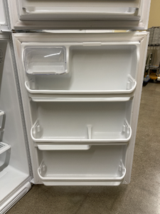 Frigidaire Refrigerator - 3443