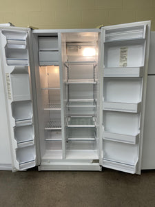 GE White Side by Side Refrigerator - 0983