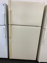 Load image into Gallery viewer, Maytag Refrigerator-RFT-1416
